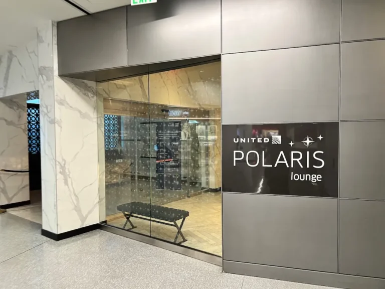 United Polaris Lounge Access Cut: Why Your Star Alliance Ticket May No Longer Be Enough